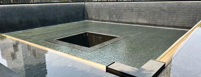 9/11 Memorial North Pool is one of BUCKET LIST.
