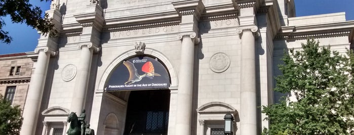 アメリカ自然史博物館 is one of NYC 2014.