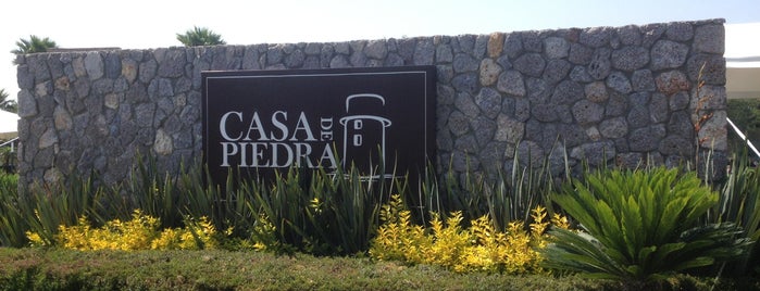 Casa De Piedra is one of por ir.