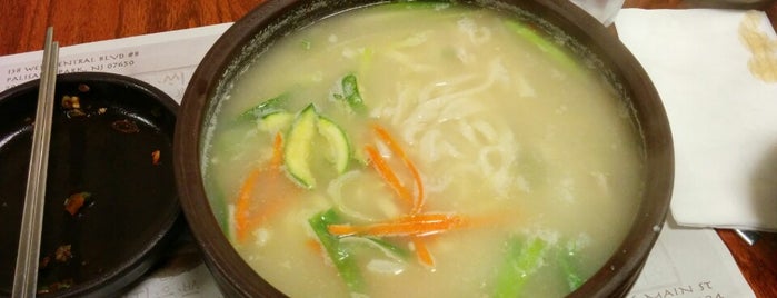 To Sok Chon (칼국수) is one of 오.