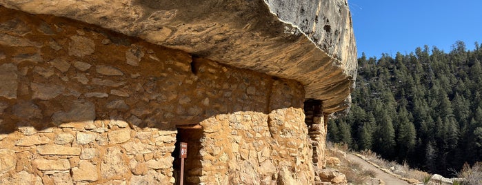 Walnut Canyon National Monument is one of Arizona.