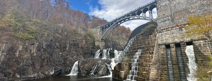 Croton Dam is one of New York (US) '22.