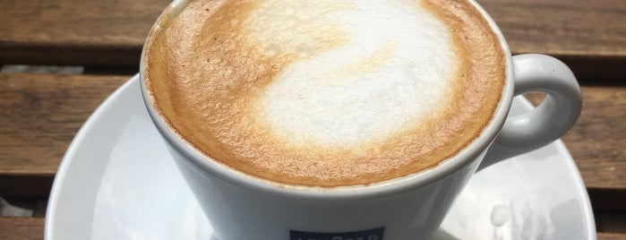 Cafe Lippert is one of Posti che sono piaciuti a Serpil.