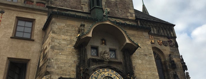 Horloge astronomique de Prague is one of Lieux qui ont plu à Serpil.