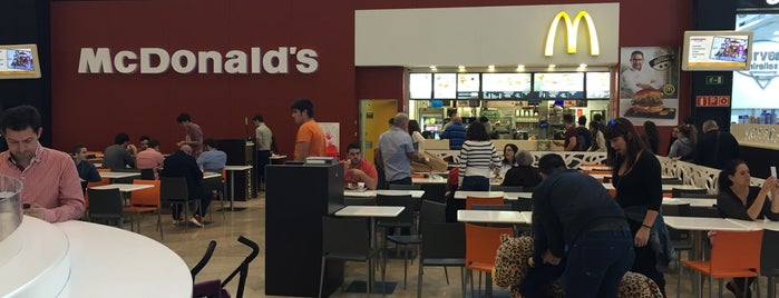 McDonald's is one of Locales de comida rápida en  Murcia.