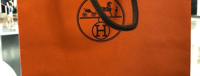 Hermès Parfumerie is one of NYC Small Shops to Check Out.