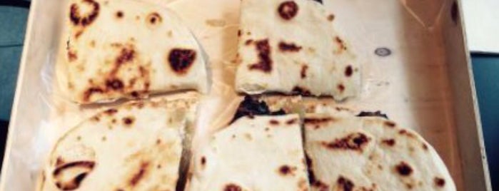Cà piadina is one of Loves.