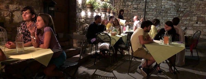 Ristorante degli Orti is one of Assisi.