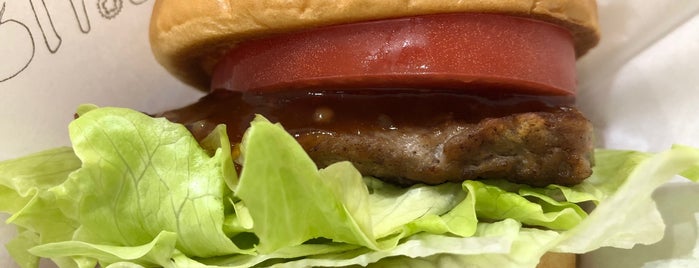 MOS Burger is one of ZN : понравившиеся места.