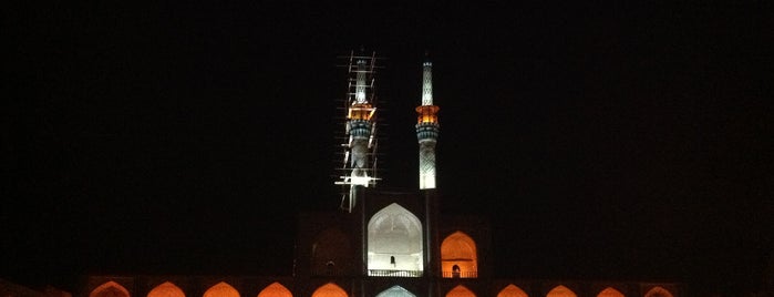 Amir Chakhmagh Square | میدان امیرچخماق is one of تمام مکان‌های دیدنی یزد.