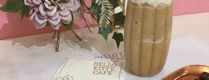 Hello Kitty® Cafe is one of Lugares favoritos de Moni.