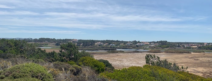 Lagoa de Melides is one of Portugal Recharge.