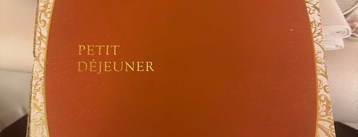 Restaurant Le Meurice Alain Ducasse is one of 🐾 High points : What a Treat ! 🐩.