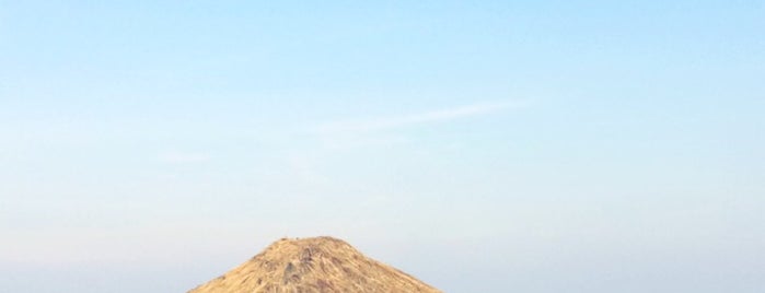 Ras Tanura Beach is one of Ahmad🌵'ın Kaydettiği Mekanlar.