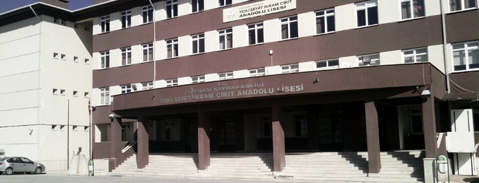 TOKİ Şehit İkram Cirit Anadolu Lisesi is one of Locais curtidos por Utku.