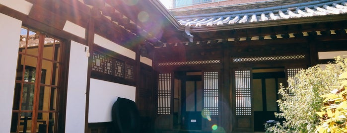 Old House Of Choi Soon Woo is one of 재밌고유용한곳.