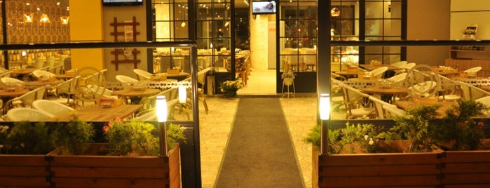 Aletta Food & Coffee is one of Konya'da Café ve Yemek Keyfi.