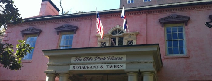 Olde Pink House Restaurant is one of Places to Dine.