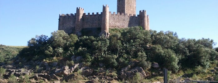 Castelo de Almourol is one of Locais Recomendados PARTICIPA.