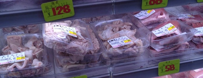 Meat Treasure House Nakano is one of Lugares favoritos de Takuma.