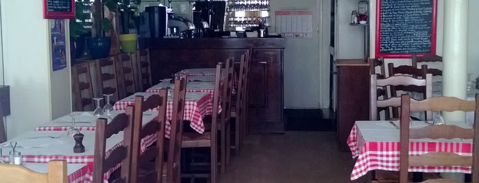 Le Bistro Dagorno is one of Bar-Restau.