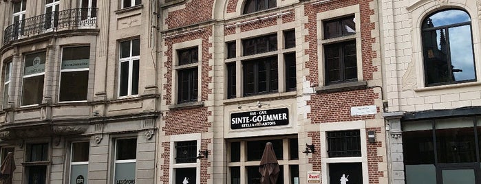 Sinte Goemmer is one of Favoriete Café's.
