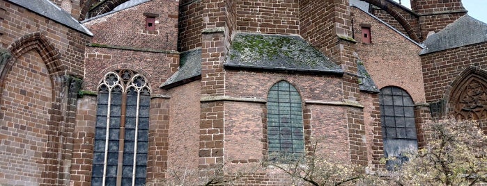 Sint-Sulpitiuskerk is one of To do.