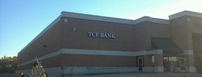 Tcf bank is one of Shylohさんのお気に入りスポット.