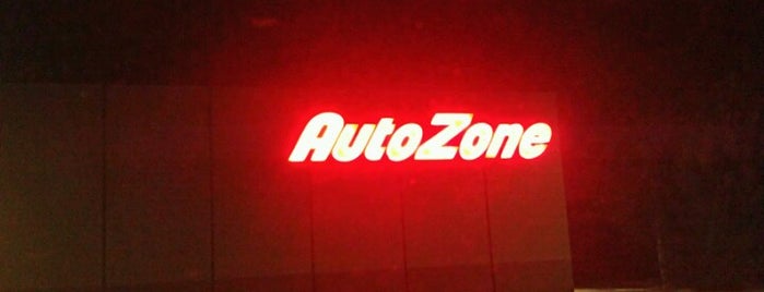 AutoZone is one of Orte, die Shyloh gefallen.