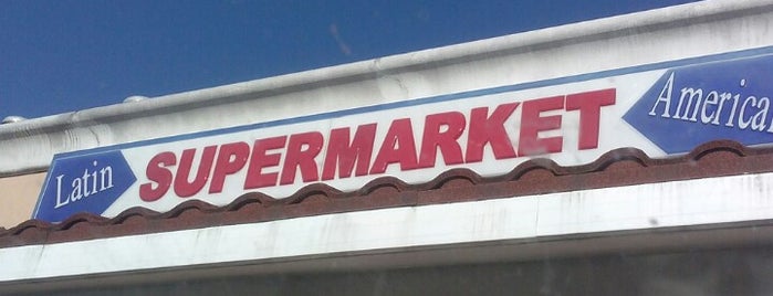 Latin American Supermarket is one of Kimmie'nin Kaydettiği Mekanlar.