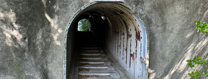 住吉隧道 is one of 小坪界隈のトンネル.