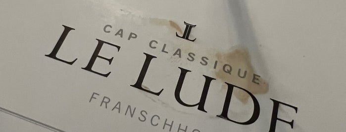 Le Lude - Cap Classique is one of Vineyards.