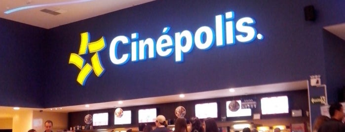 Cinépolis is one of Kellyさんのお気に入りスポット.