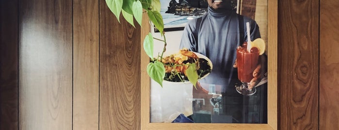 The 15 Best Places That Are Good For Singles In Montreal