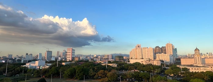 Skydeck Lounge is one of Manila's Must-Try's.