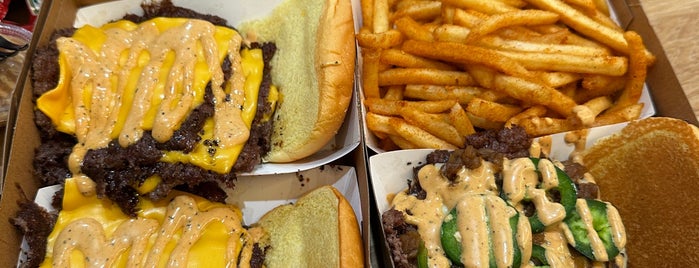 Easy Street Burgers is one of La La Land.