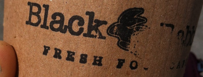 Black Rabbit - Fresh Food is one of สถานที่ที่ Sofia ถูกใจ.