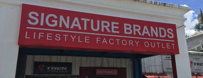 Signature Brands Lifestyle Factory Outlet is one of Subic.