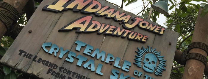 Indiana Jones Adventure Temple of the Crystal Skull is one of Lieux qui ont plu à Jimmy.