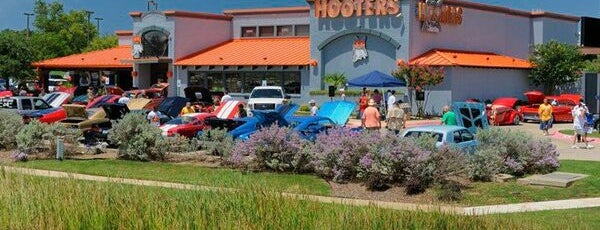 Hooters is one of My Hangouts.
