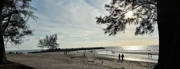 Tanjung Lobang Beach is one of Miri.