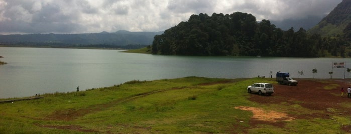 Presa De Tenango is one of Locais curtidos por Bere.