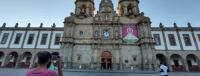 Basílica de Zapopan is one of Guadalajara.