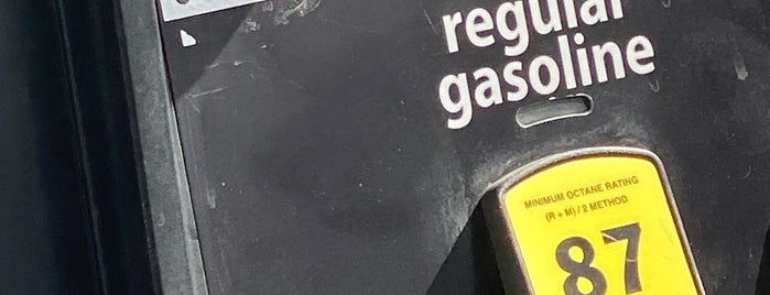 Costco Gasoline is one of Kristen : понравившиеся места.