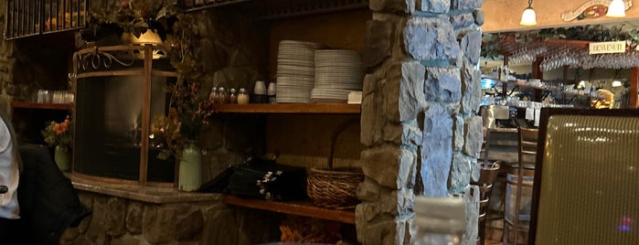 Nonna Fina is one of Best restaurants in Saranac Lake.