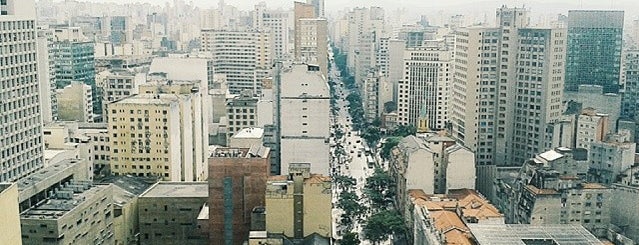 Edifício Martinelli is one of São Paulo do alto.