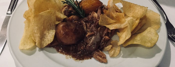 Casa Galega is one of Repastos Lentos.