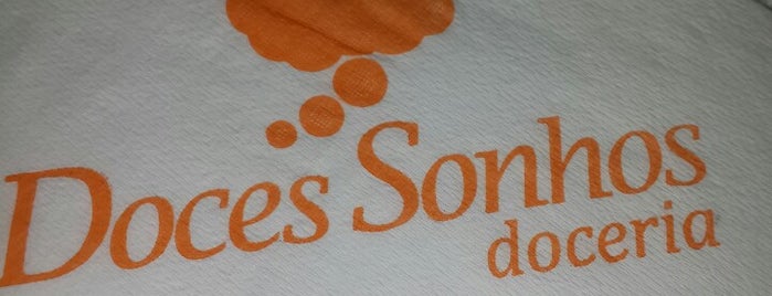 Doces Sonhos is one of Posti che sono piaciuti a Letícia.
