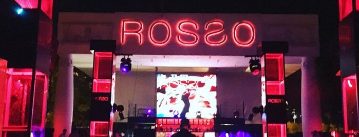 Rosso by Antique is one of Sevilla nightlife.