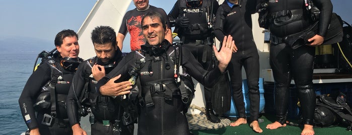 Deli Mehmet Diving Point is one of สถานที่ที่ Çağan ถูกใจ.